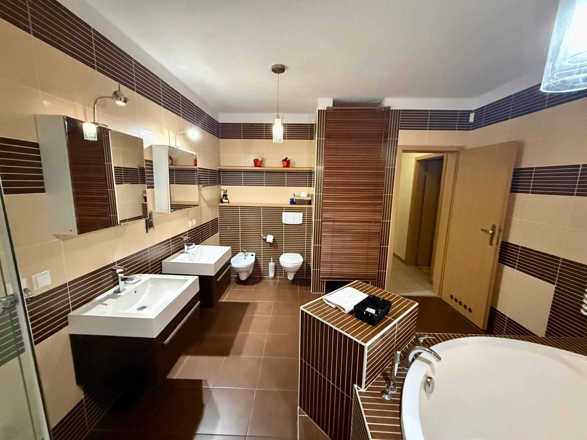 An-Son Apartamenty Ζιελόνα Γκόρα Δωμάτιο φωτογραφία