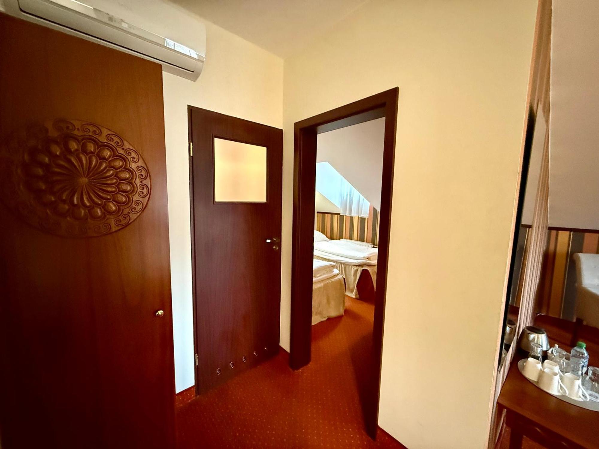 An-Son Apartamenty Ζιελόνα Γκόρα Δωμάτιο φωτογραφία