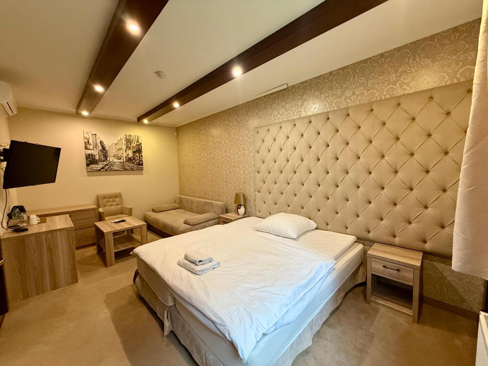 An-Son Apartamenty Ζιελόνα Γκόρα Δωμάτιο φωτογραφία