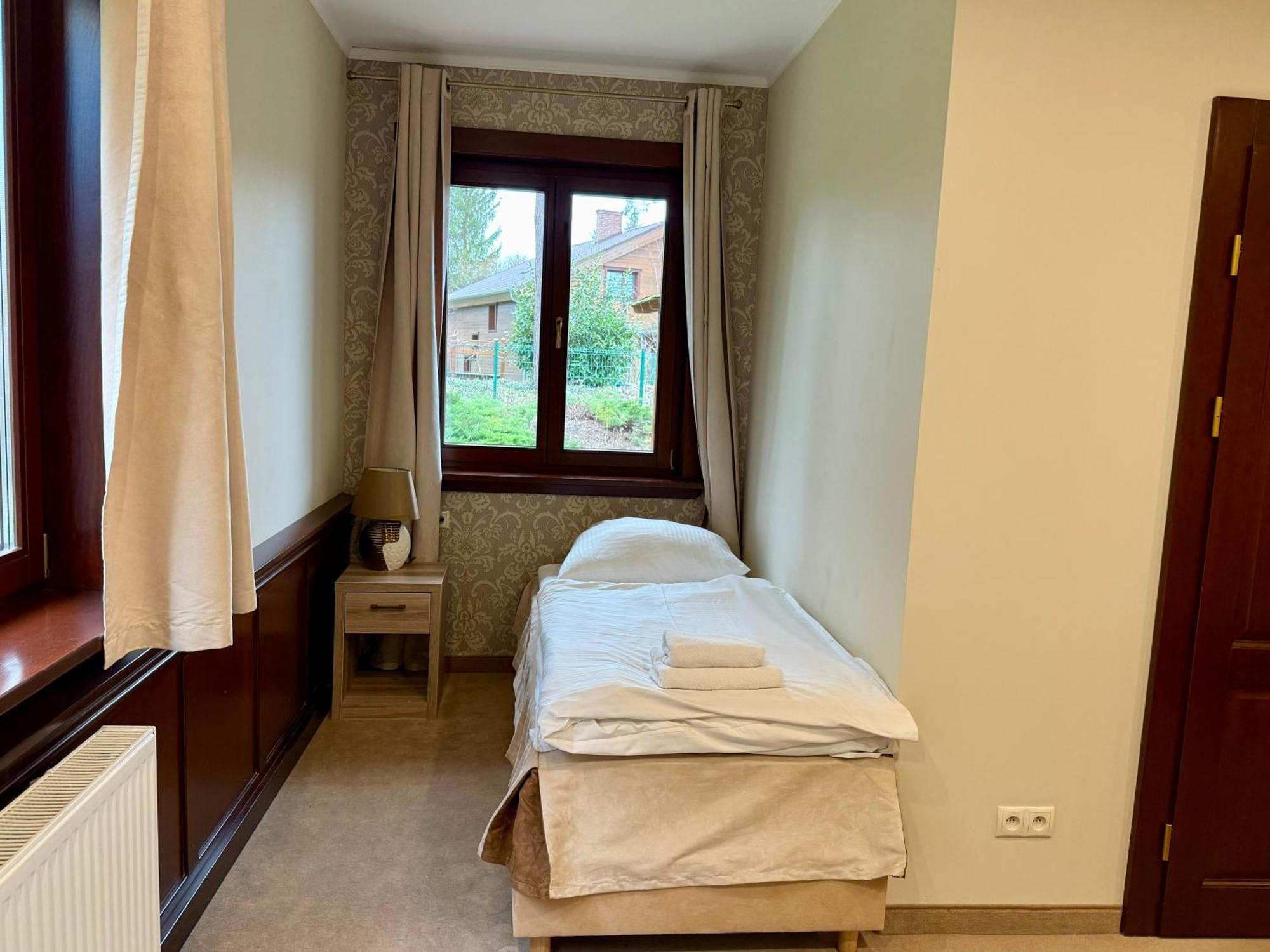 An-Son Apartamenty Ζιελόνα Γκόρα Δωμάτιο φωτογραφία